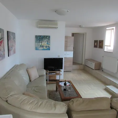 Apartment Palme 1 *