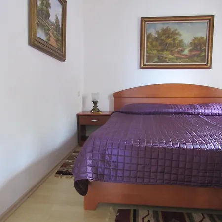 Palme 1 Apartment *