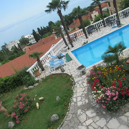 Palme 1 Apartment Opatija